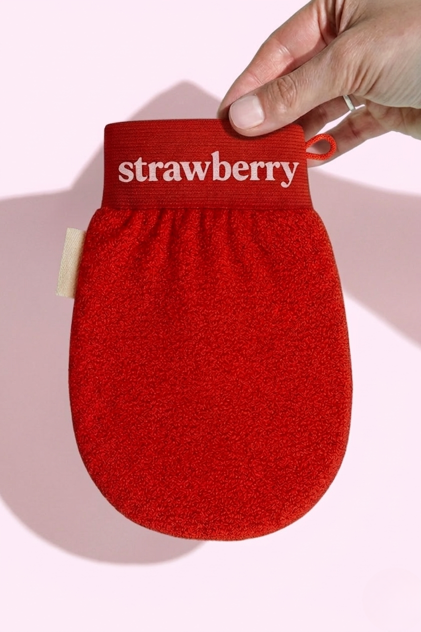 StrawberrySkincare™  - Soothing Scrub Mittens